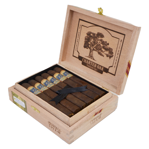FOUNDATION  CHARTER OAK ESPECIALES MADURO PASQUALE