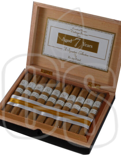 ROCKY PATEL VINTAGE 1999 PETIT CORONA